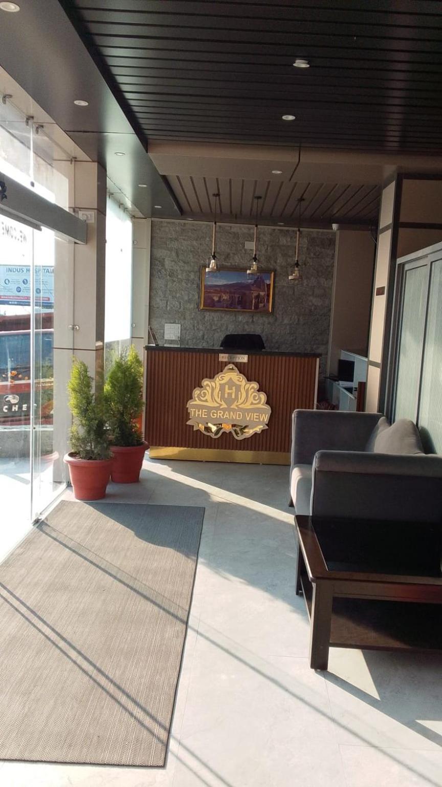 Hotel The Grand View Baijnāth Zewnętrze zdjęcie